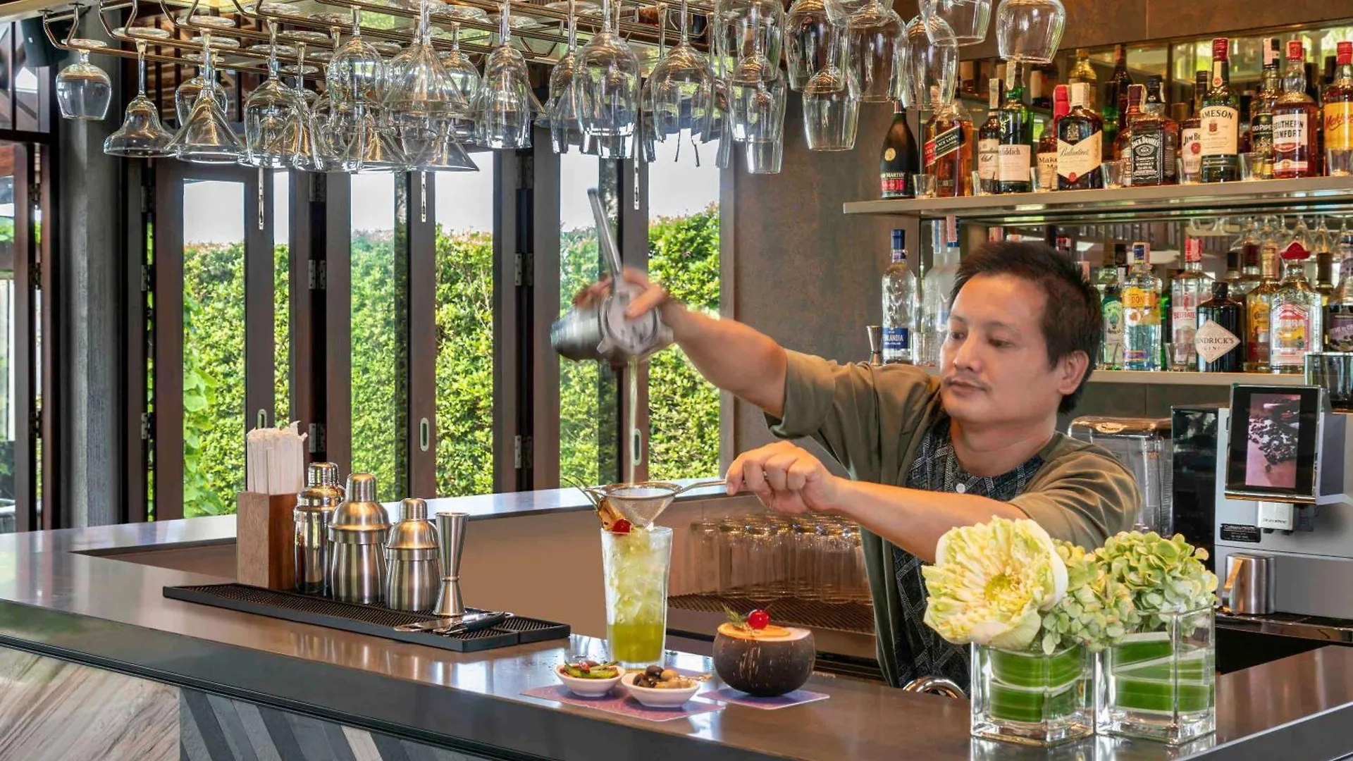 Grand Mercure Khao Lak Bangsak 5*,