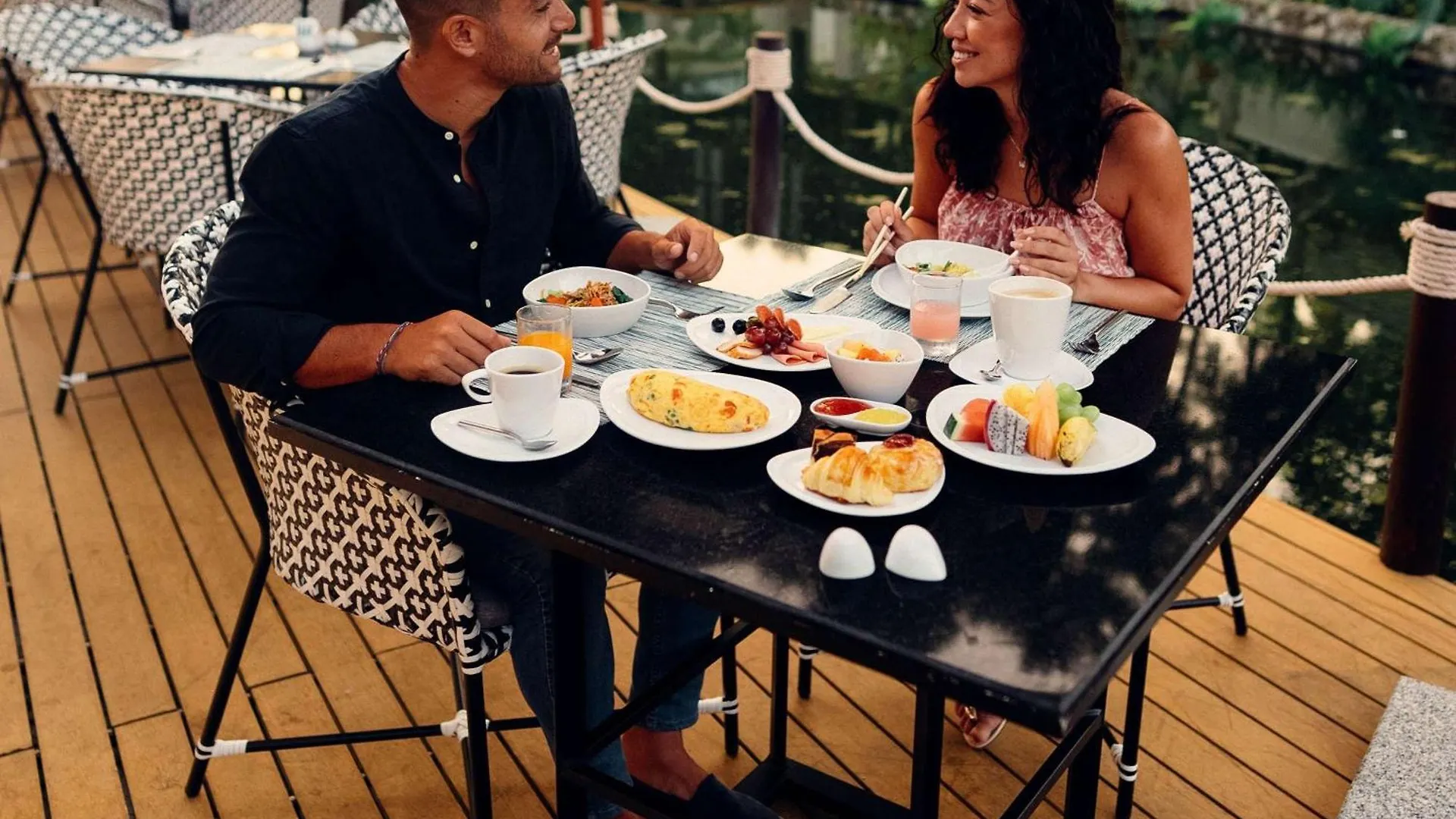 Hotel Grand Mercure Khao Lak Bangsak